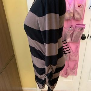 Tan & black striped, long sweater, Sz L.
